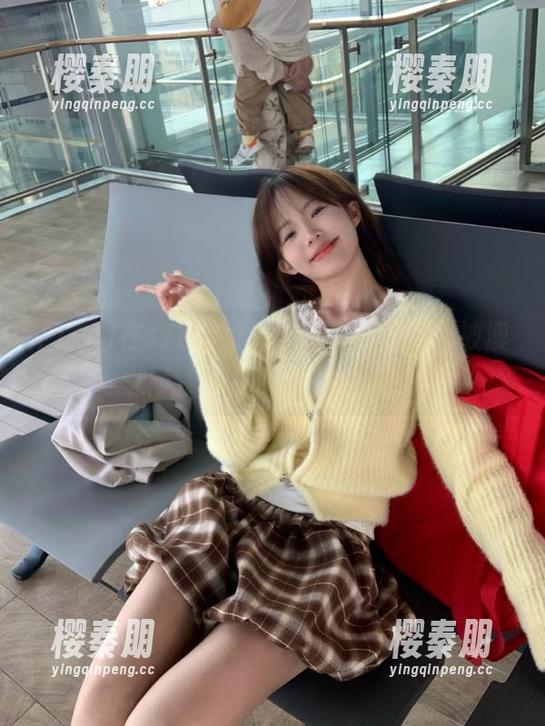 在17c网址逛黑料，可是小心被澳洲大龙虾吸引了注意哦？