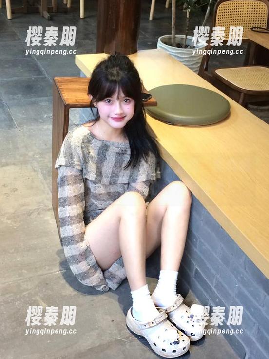 17c吃瓜 17c吃瓜传送门上线,黑料爆料难以抗拒,各种勾心斗角随便看!