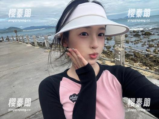 每次看17c吃瓜的视频，我都懊恼为什么我的人生没这么精彩！