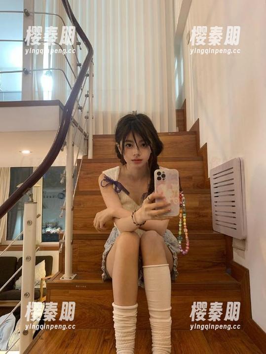 17黑料网页版登录后，你的目光会在田野里不经意流连