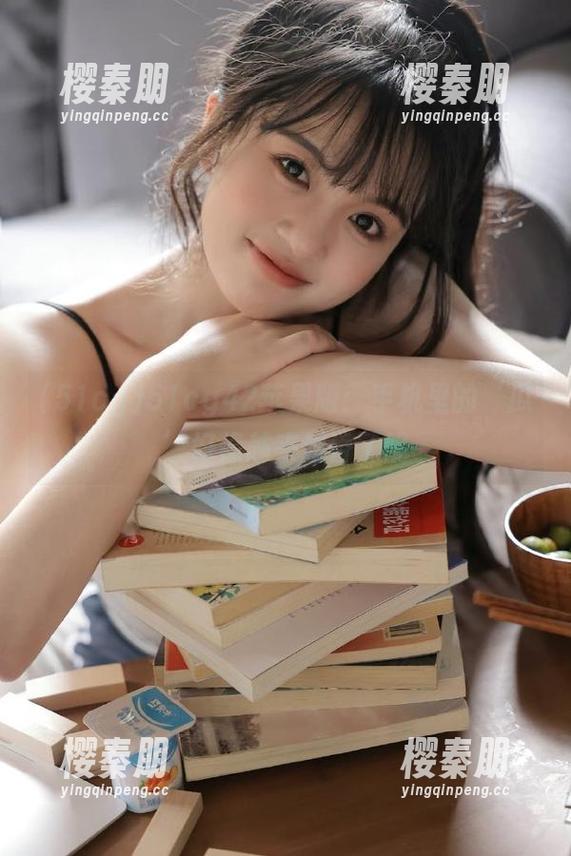 51cg42苹果版：手机里的‘瓜’好像越来越香了呢