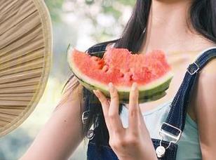 用91吃瓜视频记录下那些亚洲时尚界的奇圈圈！