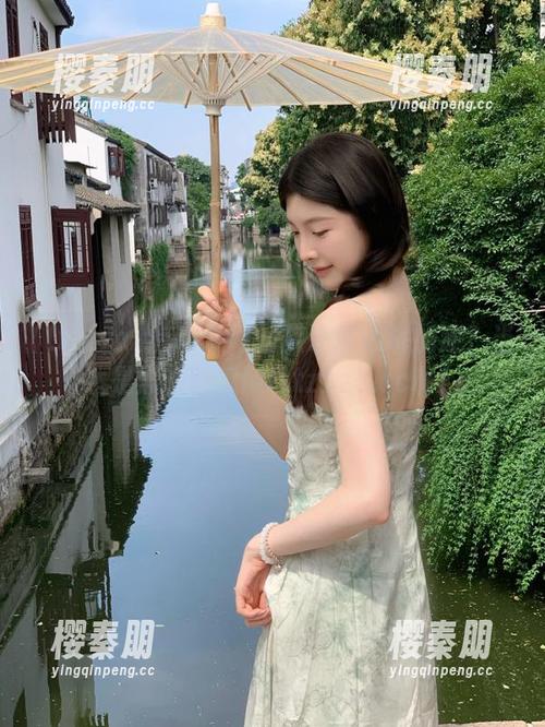 tttzzz 有哪个网站能让你心跳加速?当然是黑料吃瓜网tttzzz5.cc啊!