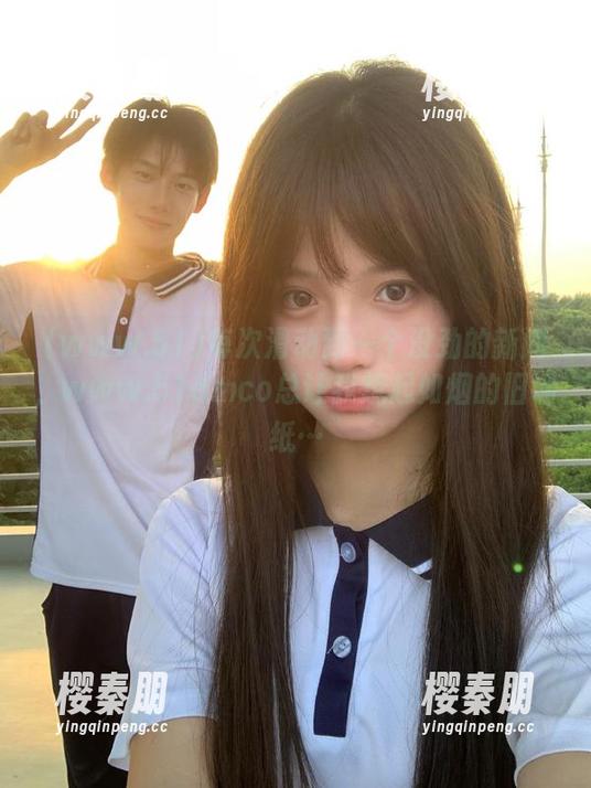 www.51 每次滑动到一个没劲的新闻,www.51dmco总让我想起如烟的旧墙纸…