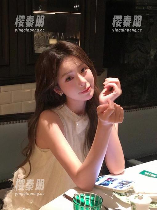 www吃瓜网下载链接点哪个？说好的“com”气氛也太跳脱！