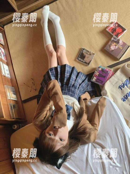 作业不做？来“www吃瓜网”首页刷刷流行瓜和谣言！