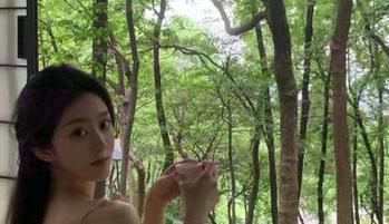 谁说“www吃瓜网”的资源是不值一提？看看我一刷新更新的满足感，就知道我在说什么。