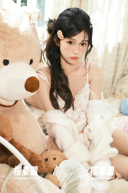 “zztt黑料不打烊11”app里的瓜越吃越上头，咬一口下去，恨不得上瘾了呢…