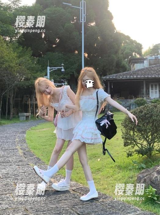 网页上又有趣事发生，快来和我一起吃瓜吧，别让吃瓜的机会溜走了！