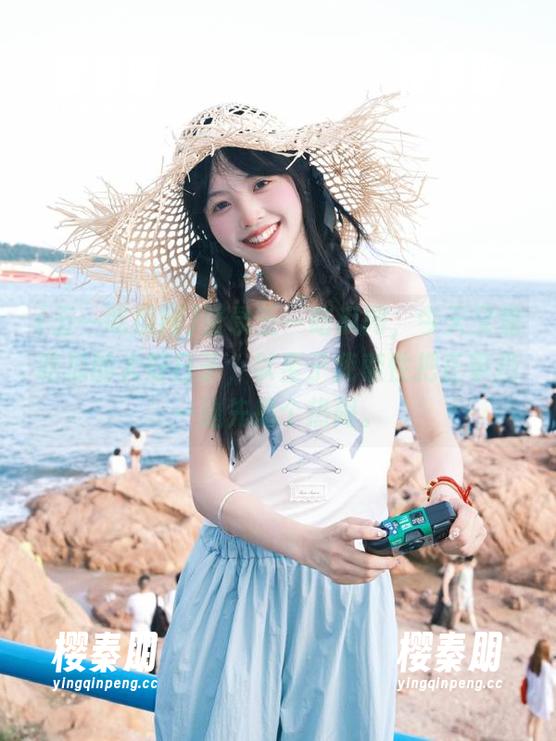登录五一吃瓜网，今天又是吃瓜的大好日子，以至于我索性把正事扔一边先搞个热闹。