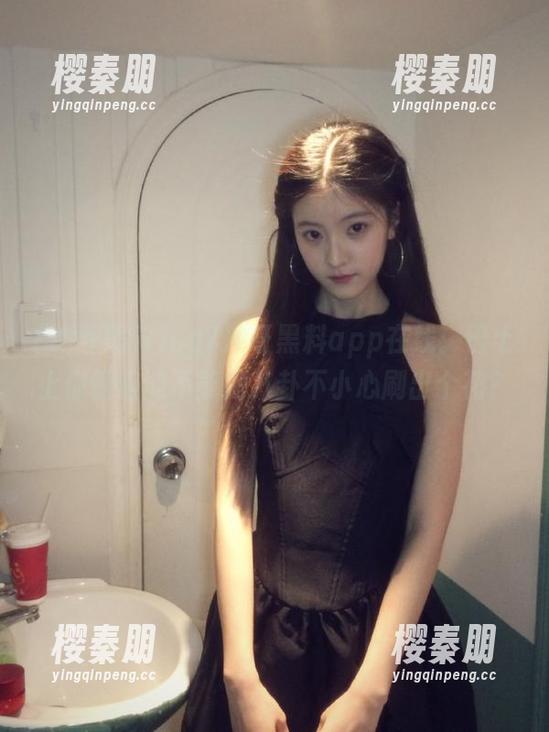 冲哥黑料 cg7冲哥黑料app在线:巴士上你他喵能不能把八卦不小心刷出个花?