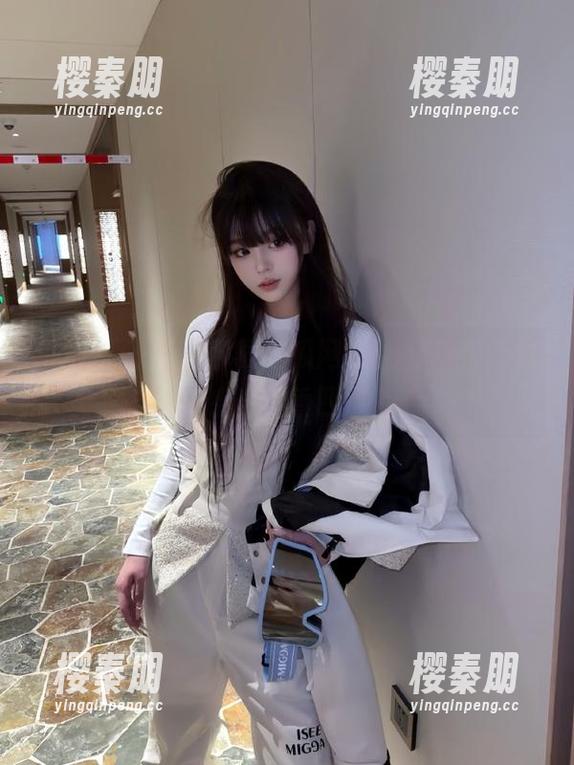 赶紧下载吃瓜网app，指尖上就能感受瓜香四溢！