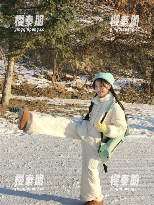 偶然间点开了“吃瓜黑料网页”网址，原来闹剧还是挺好看的嘛