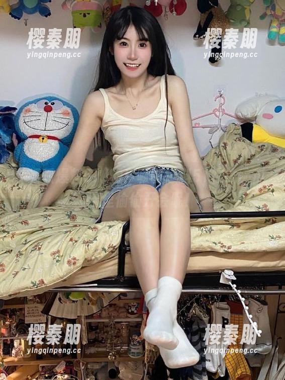 嘘！呱呱爆料51在线，瓜田里偷偷开会呢！