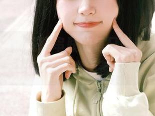 线路串联的每日黑料，随便哪个话题都能变得都有趣。
