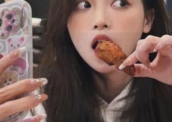 下载黑料不打烊的线路，成为社交圈新晋瓜民吧！