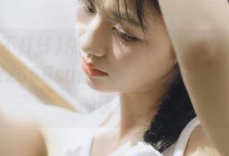 杂七杂八的网页黑料不打烊tttzzz668su最新版，犹如深夜小吃摊的诱惑。
