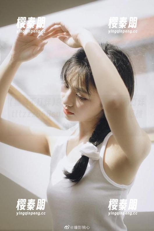 杂七杂八的网页黑料不打烊tttzzz668su最新版，犹如深夜小吃摊的诱惑。