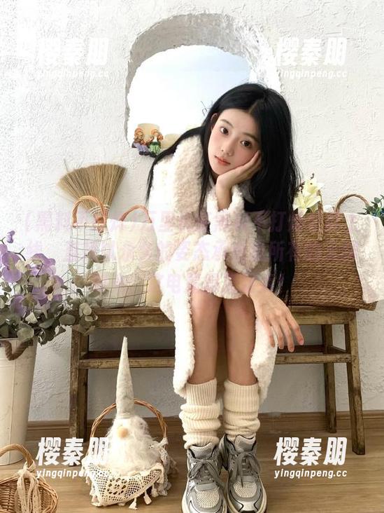 万里长征黑料不打烊新鲜上线，直接以永久的姿态承包我所有的无聊时光，这电量得充足点！