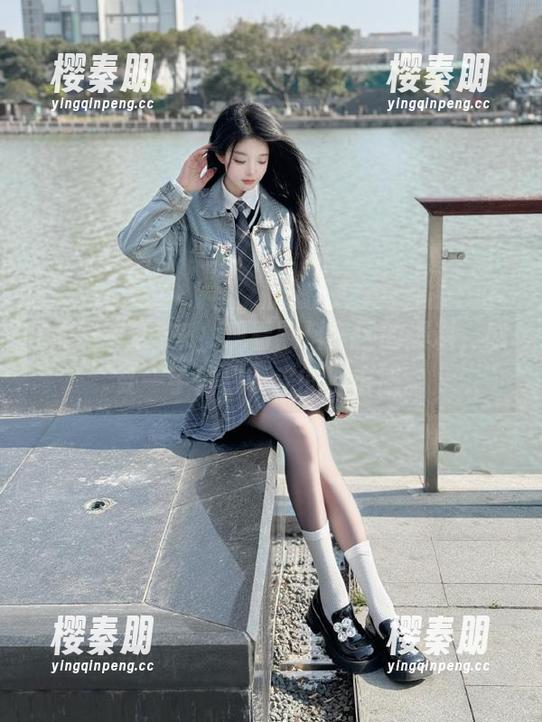 来，观看黑料专区的爆料，感受一手信息带来的冲击感。