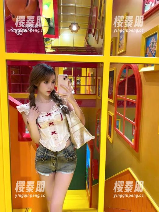 黑料正能量 黑料正能量:登录后你会发现,最近的爆料连夜忙了几个,明天不想上班只想吃瓜!