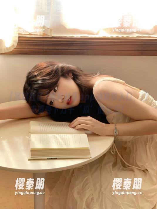 黑料社区app的欢脱入口，进来感受下万千‘瓜’的欢乐！
