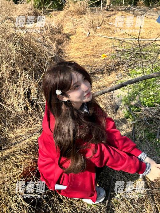 黑料社区首页：你想进就能进的‘黑’乎乎乐园