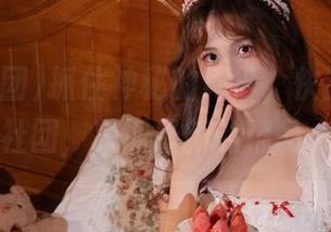 抓住神秘的尾巴，快登录黑料社团，获取最新的精品。